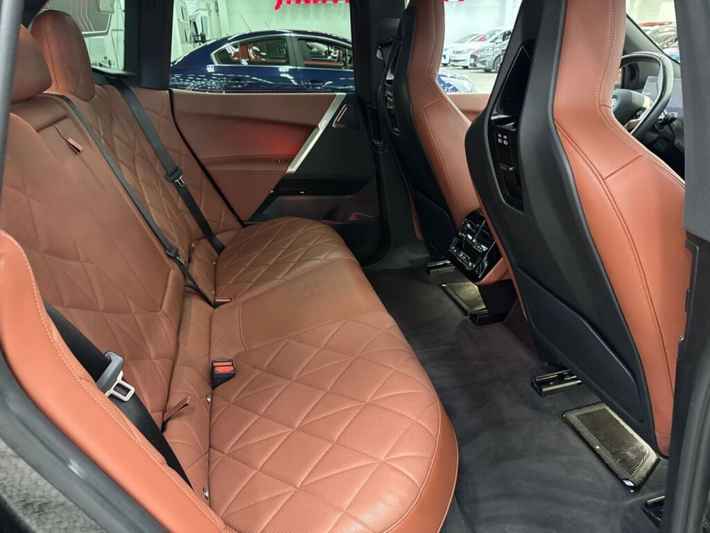 BMW IX M60 2023 Harmaa