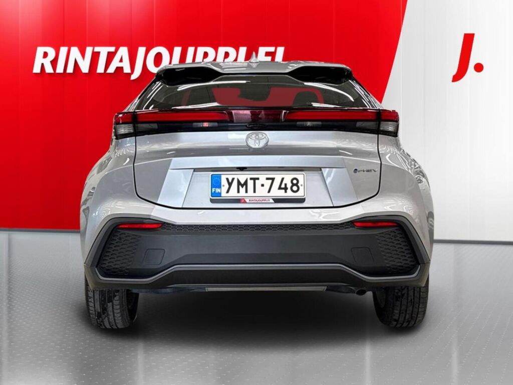 Toyota C-HR 2025 met.hopea