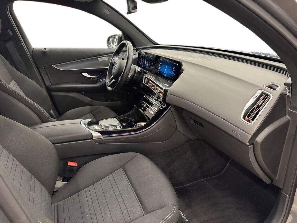 Mercedes-Benz EQC 2021 