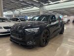 Audi e-tron 2021 Musta