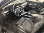 Audi e-tron 2021 Musta