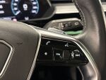 Audi e-tron 2021 Musta