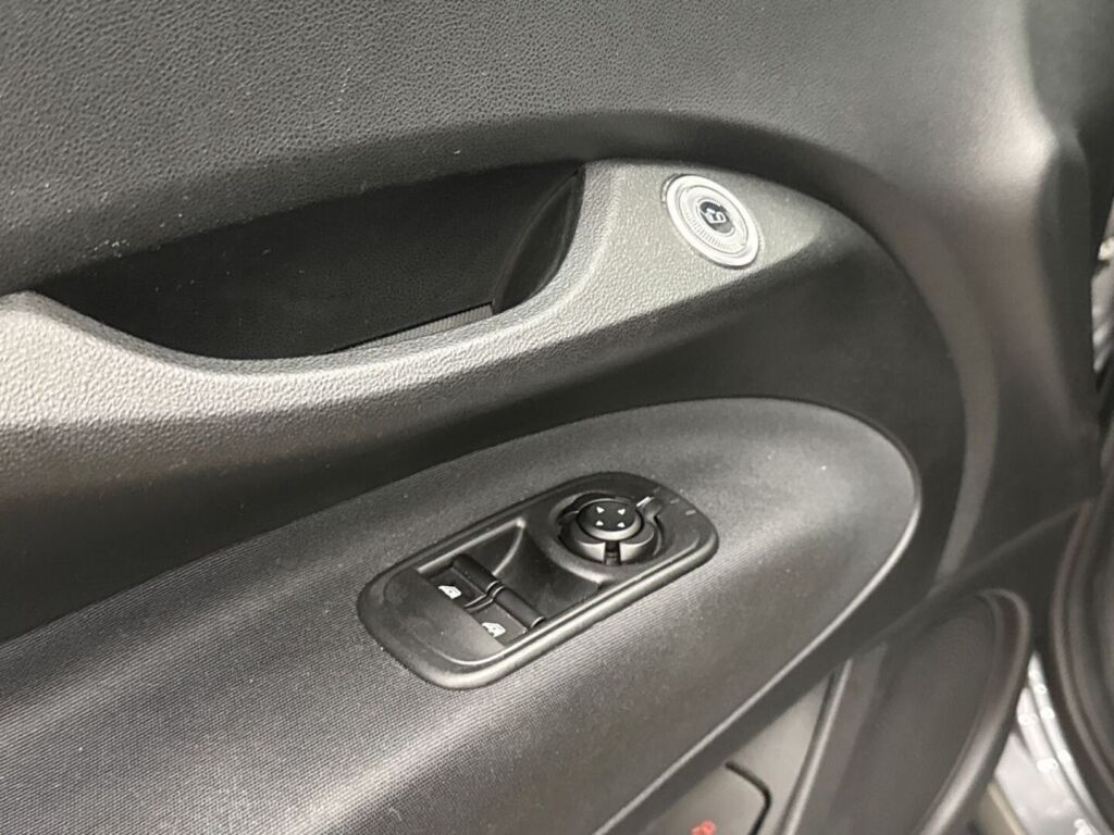 Fiat 500e 2023 