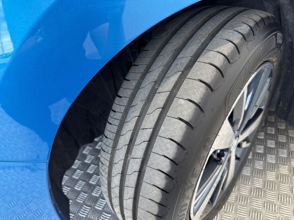 Nissan Leaf 2021 