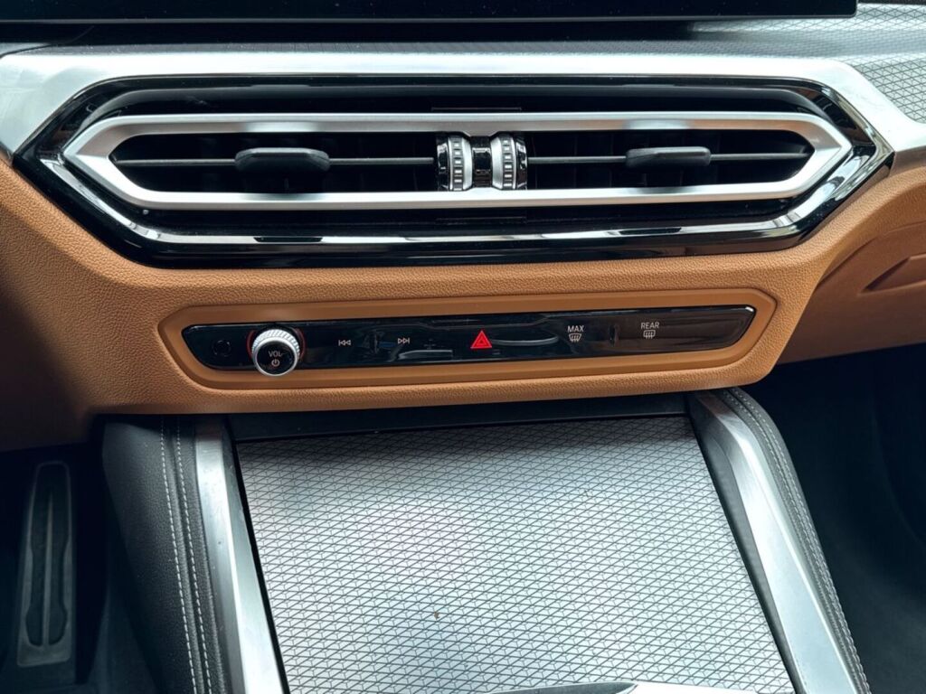 BMW i4 M50 2024 Metalli vihreä(Sanremo Green)