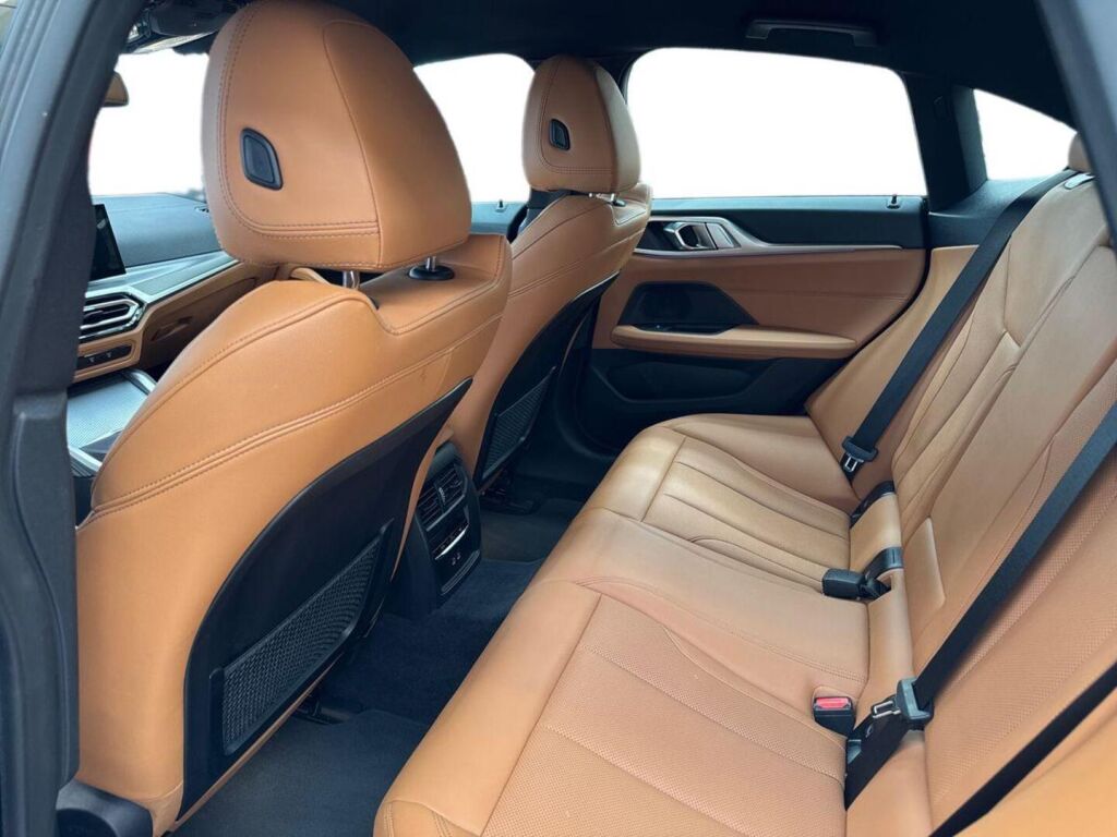 BMW i4 M50 2024 Metalli vihreä(Sanremo Green)