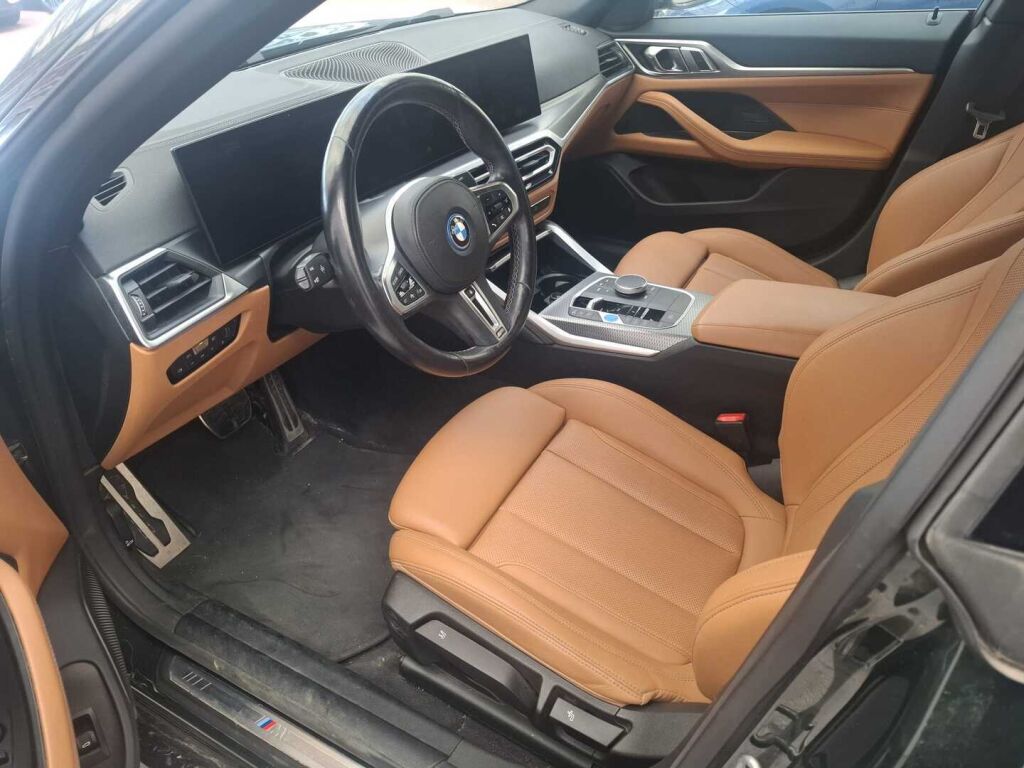 BMW i4 2024 Metalli vihreä(Sanremo Green)