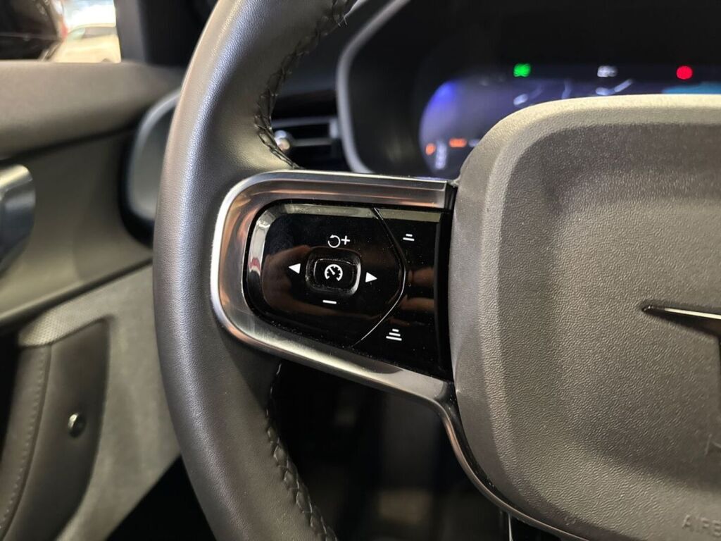 Polestar 2 2022 Musta