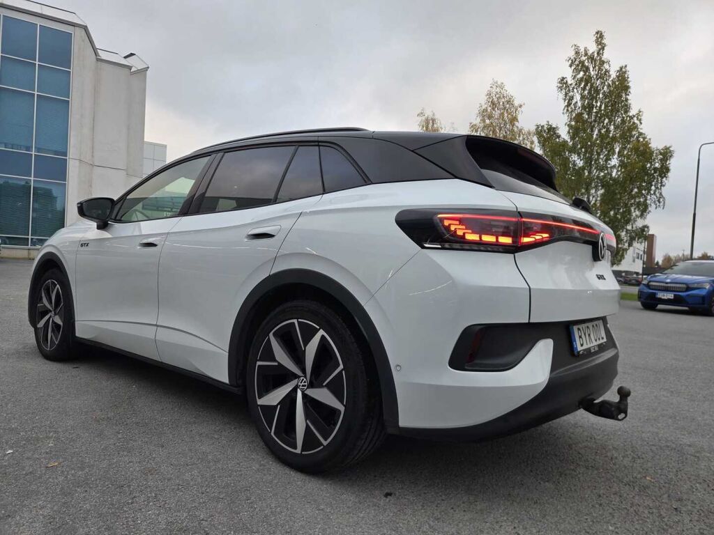 Volkswagen ID.4 2023 Valkoinen (Glacier White Metallic)