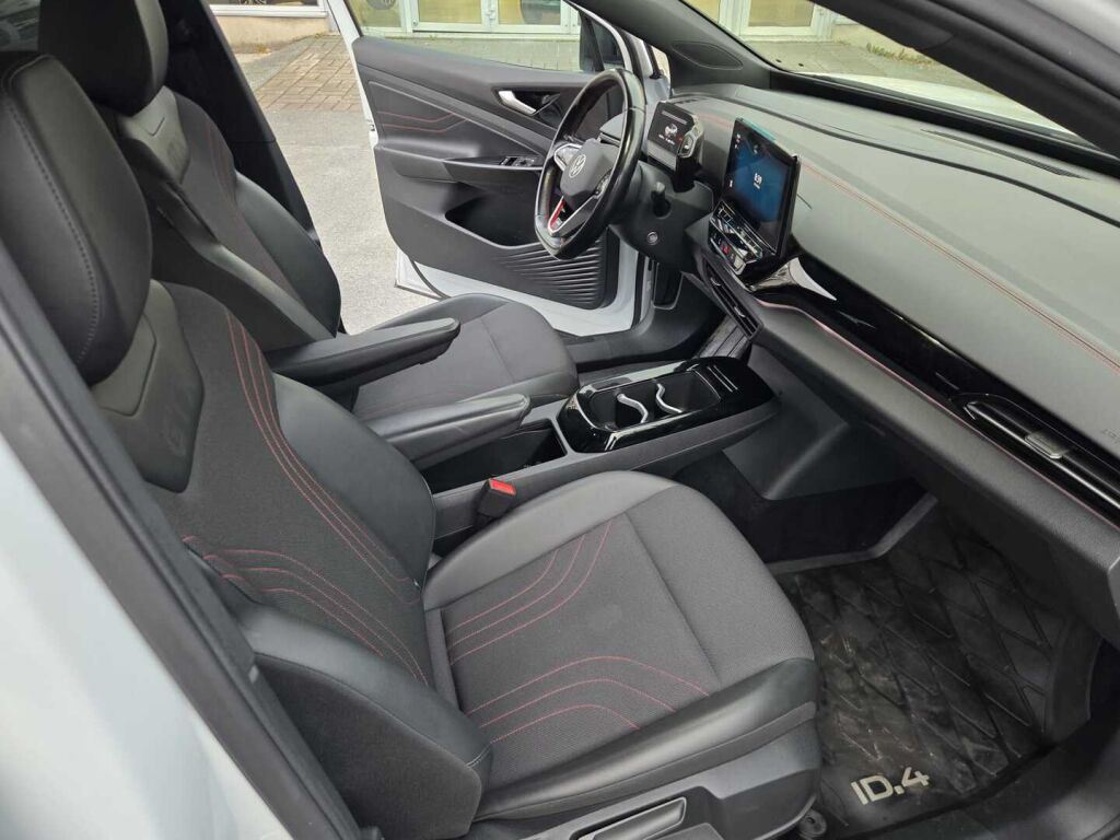 Volkswagen ID.4 2023 Valkoinen (Glacier White Metallic)