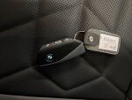 BMW i5 2025 Sininen (PHYTONICBLAU)