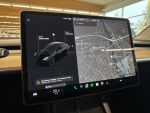 Tesla Model Y 2021 Musta
