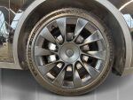 Tesla Model Y 2021 Musta