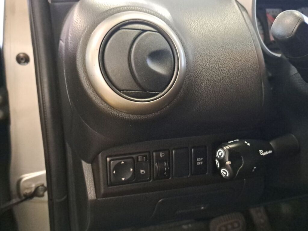 Nissan Note 2008 Hopea