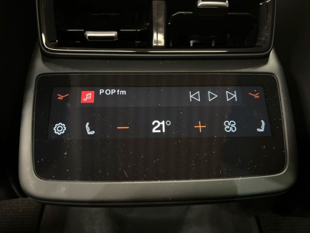 Polestar 4 2025 