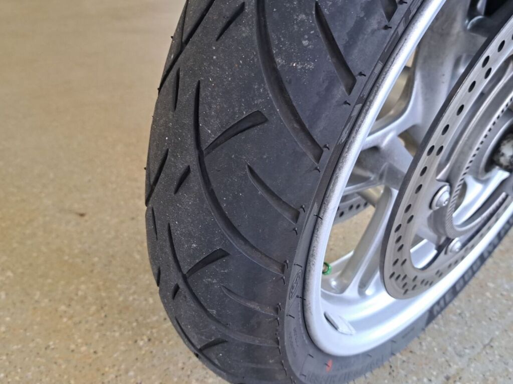 BMW K 2002 Harmaa