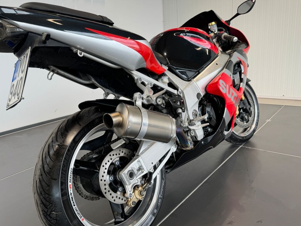 Suzuki GSX-R 2002 Valkoinen