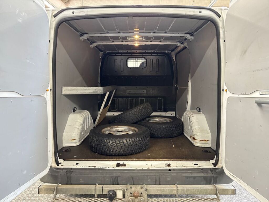 Ford Transit 2010 Valkoinen