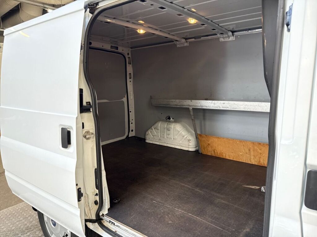 Ford Transit 2010 Valkoinen