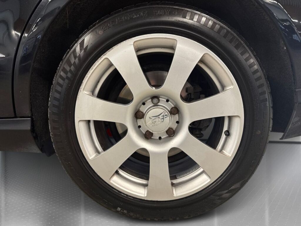 Mercedes-Benz E 2009 Musta