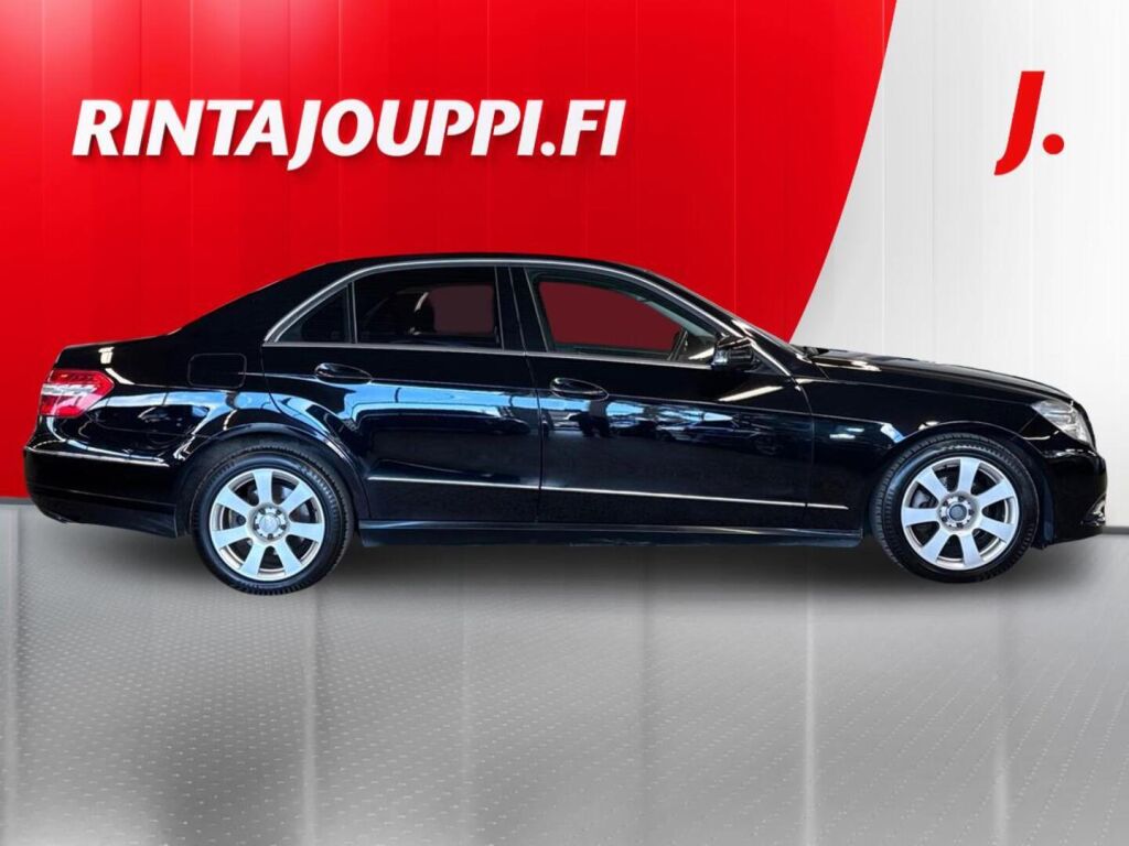 Mercedes-Benz E 2009 Musta