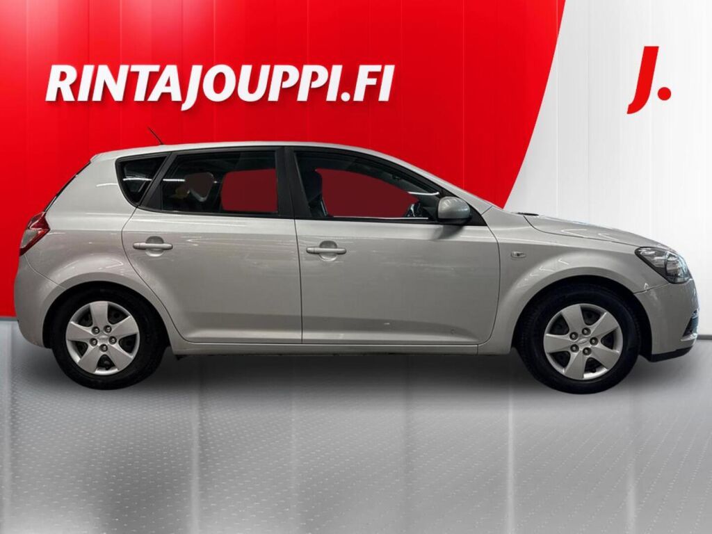 Kia Ceed 2010 Hopea