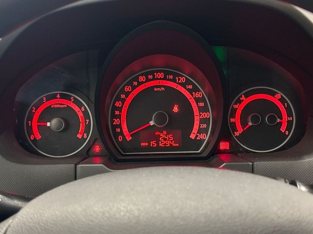 Kia Ceed 2010 Hopea