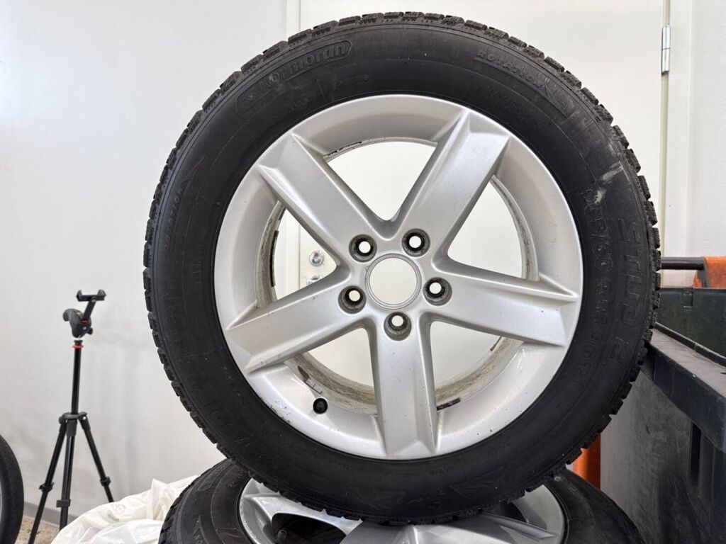 Audi A4 2010 Valkoinen