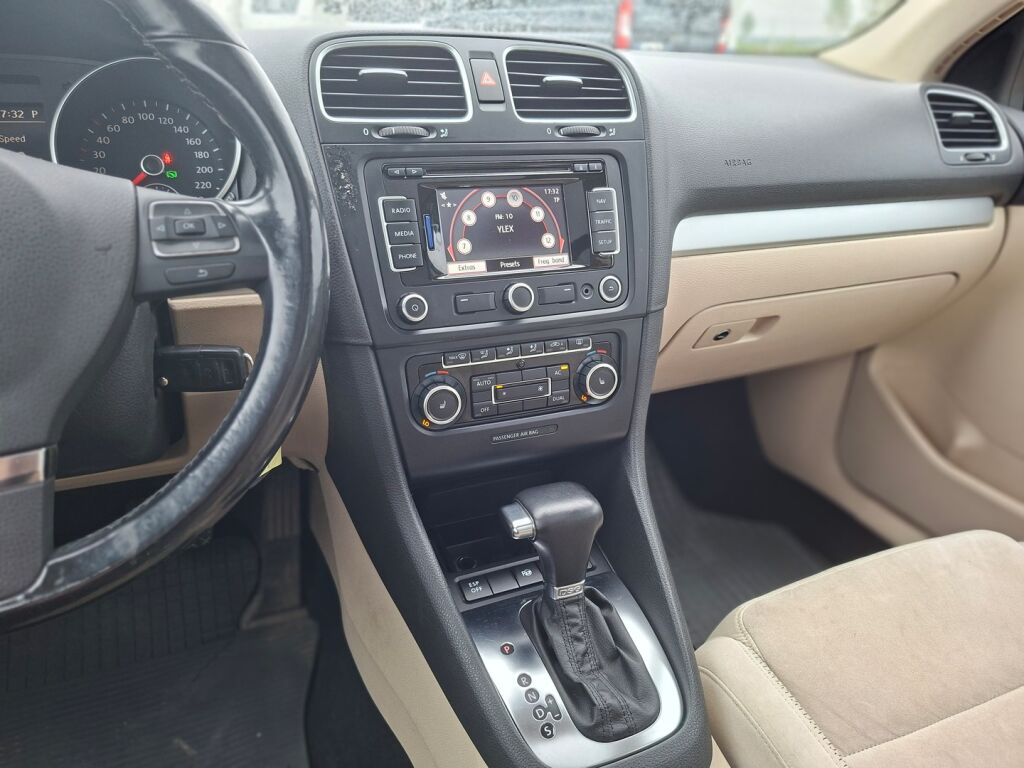 Volkswagen Golf 2009 Sininen
