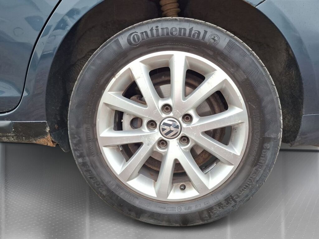 Volkswagen Golf 2009 Sininen