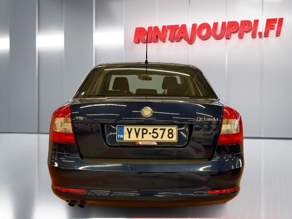 Skoda Octavia 2010 Sininen