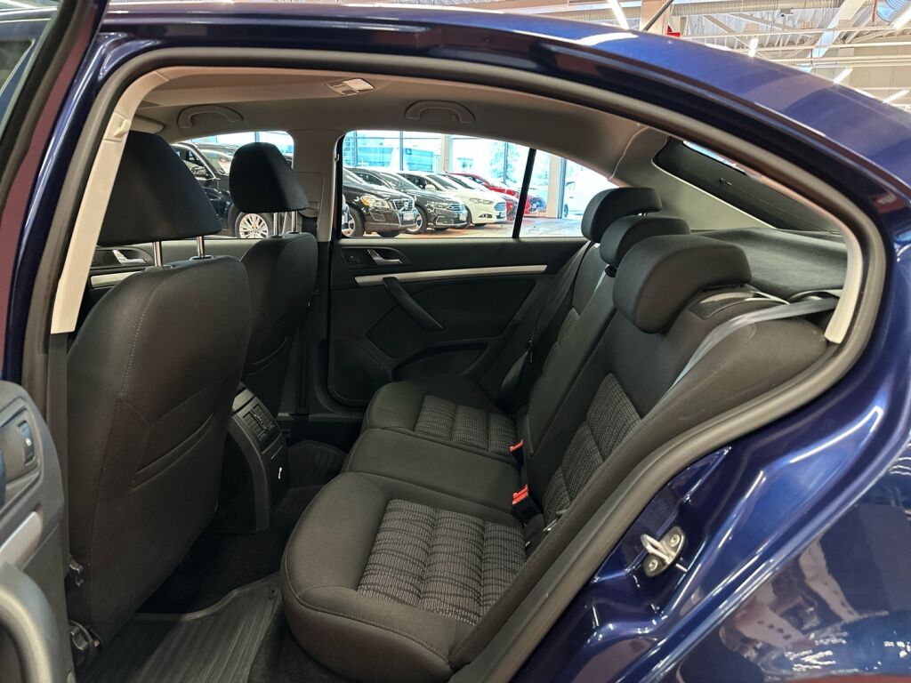 Skoda Octavia 2010 Sininen