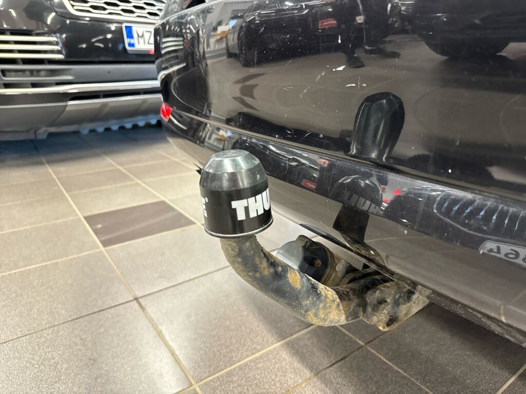 Skoda Octavia 2010 Musta