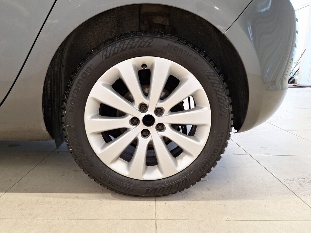 Opel Astra 2010 Harmaa