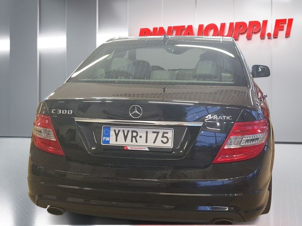 Mercedes-Benz C 2008 Musta