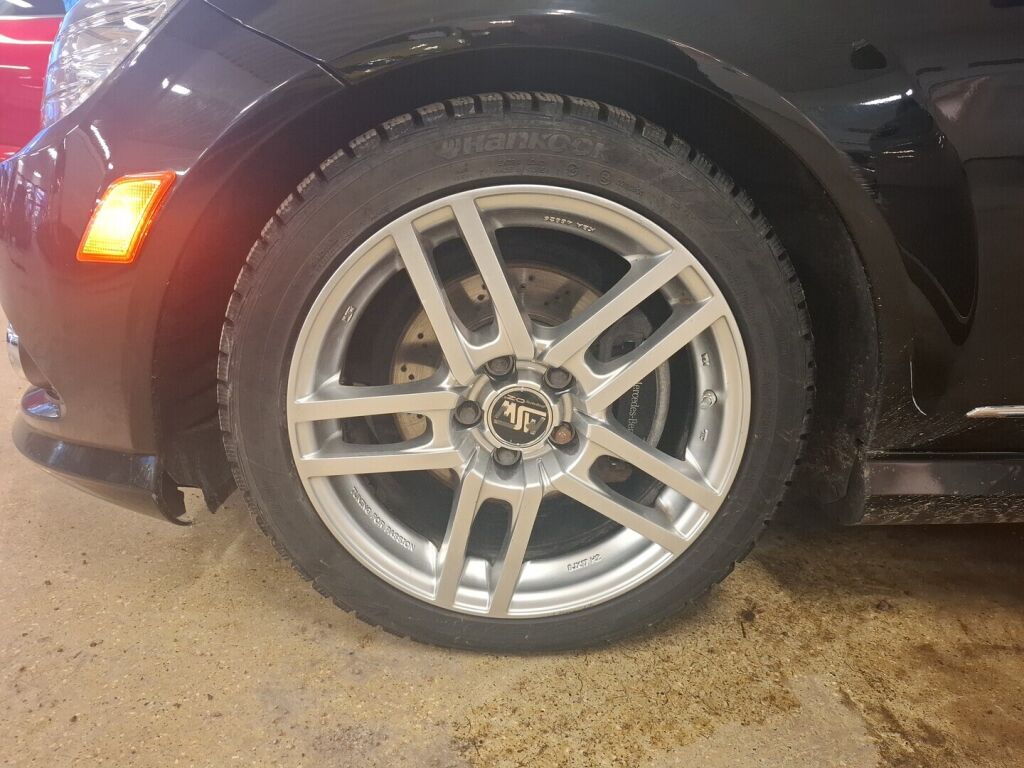 Mercedes-Benz C 2008 Musta