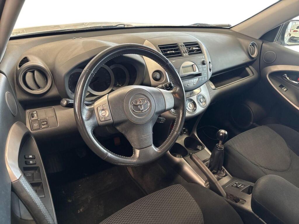 Toyota RAV4 2006 Hopea