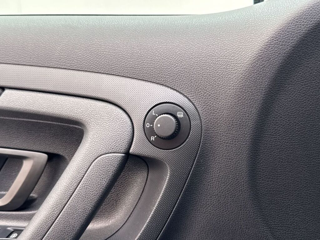 Skoda Fabia 2010 Musta
