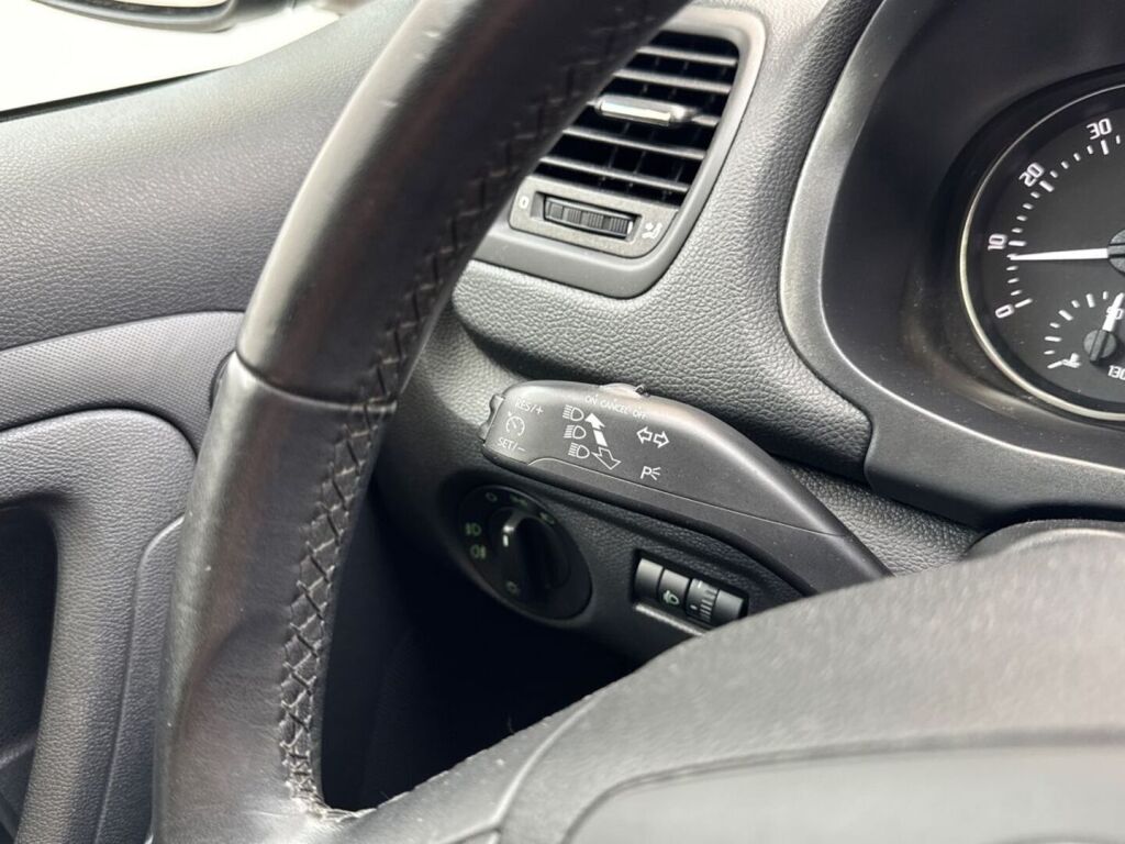 Skoda Fabia 2010 Musta