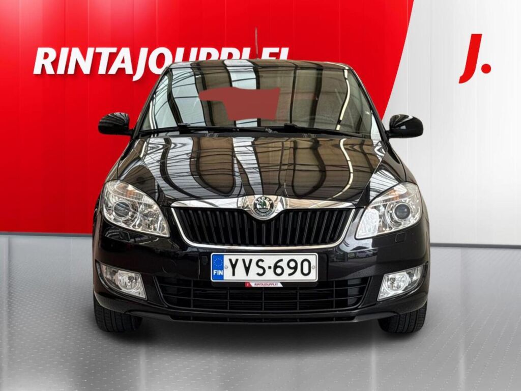 Skoda Fabia 2010 Musta