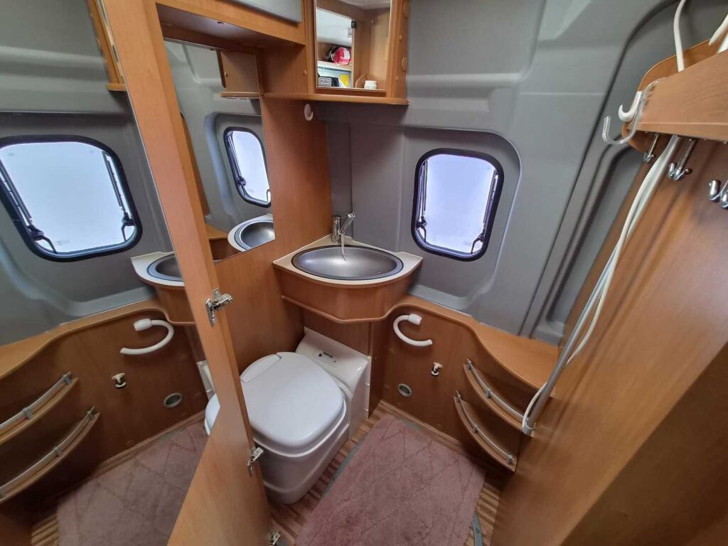 LMC Liberty Tourer 59 2010 Hopea