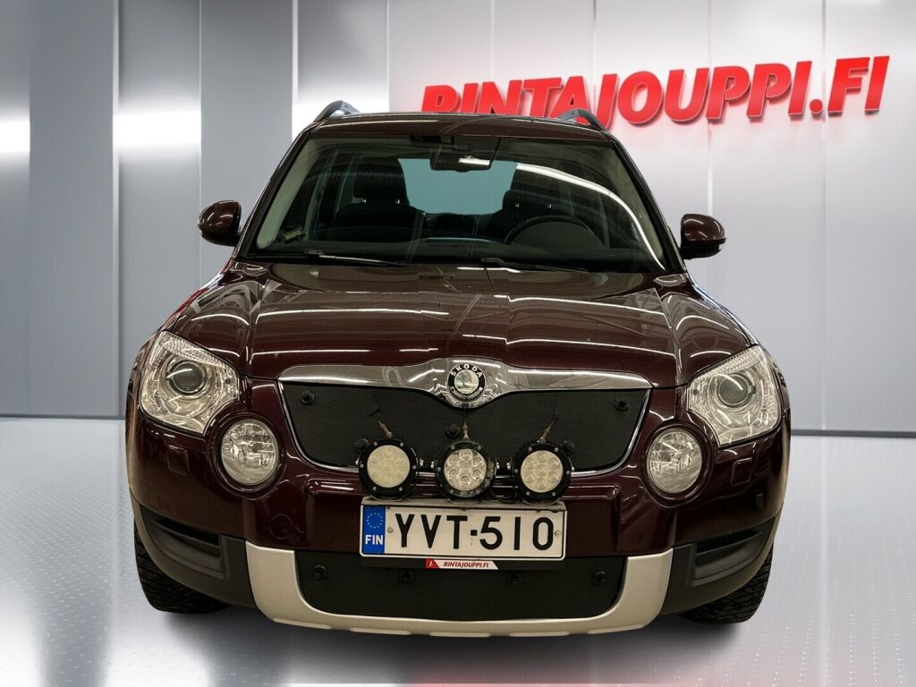 Skoda Yeti 2011 Punainen