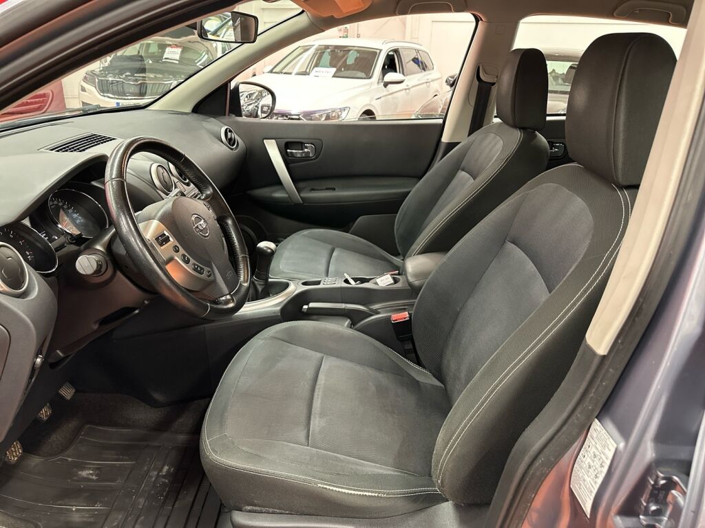 Nissan Qashqai 2010 Harmaa
