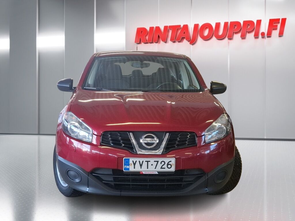 Nissan Qashqai 2010 Punainen