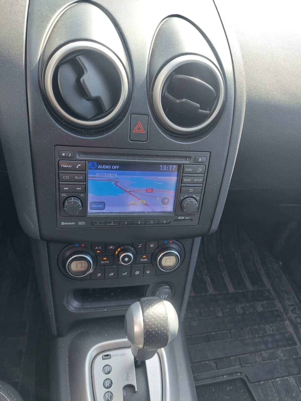 Nissan Qashqai+2 2011 Violetti