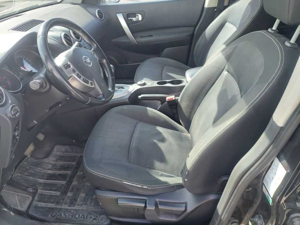 Nissan Qashqai+2 2011 Violetti