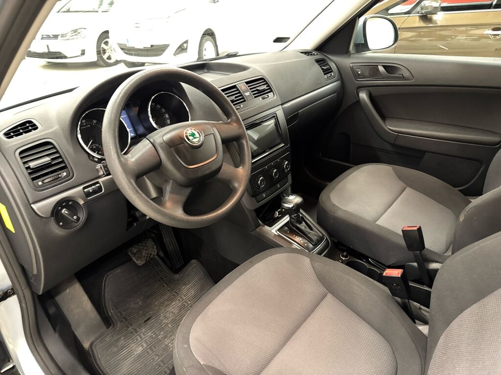 Skoda Yeti 2010 Sininen