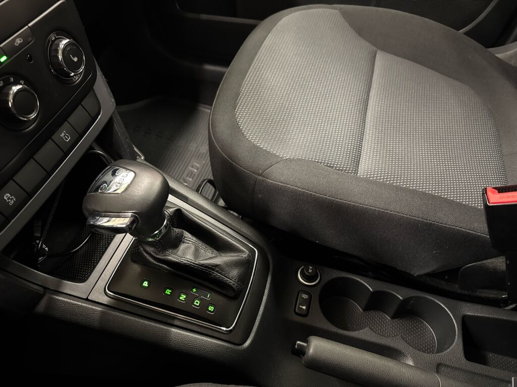 Skoda Yeti 2010 Sininen