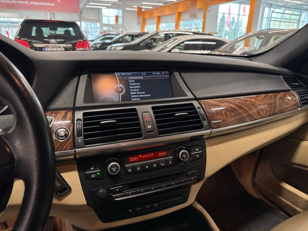 BMW X6 2010 Punainen
