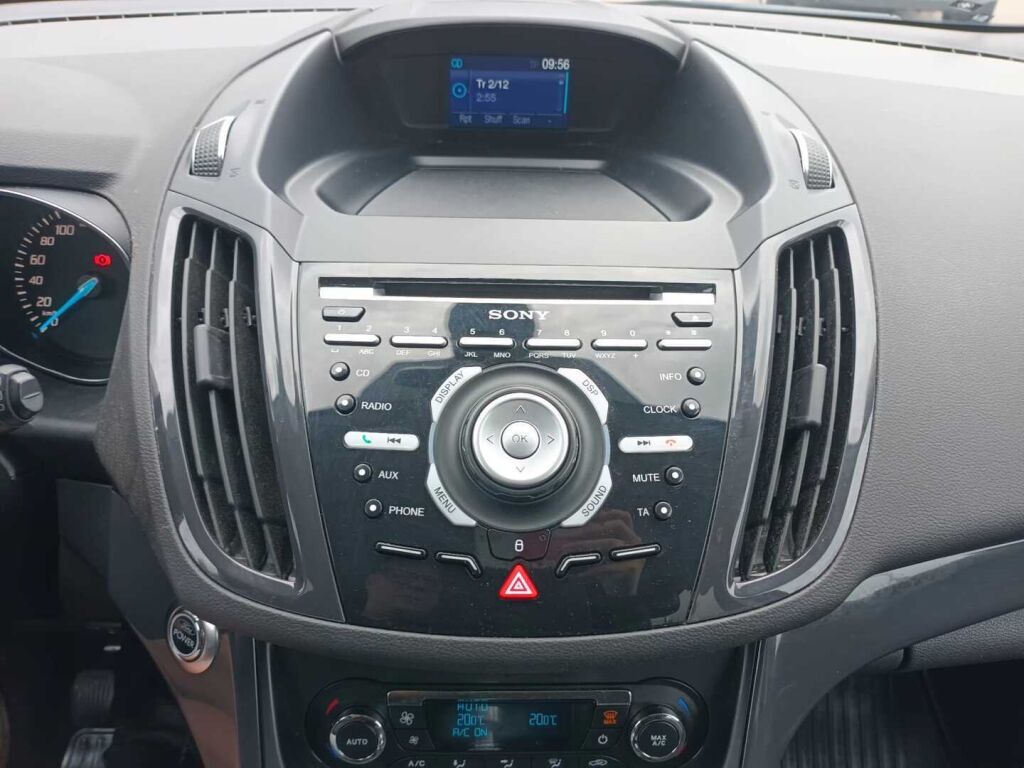 Ford Kuga 2013 Valkoinen